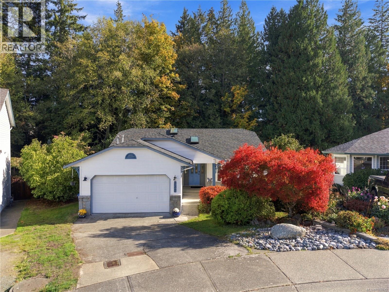 832 Parkside Way Property Photo 1