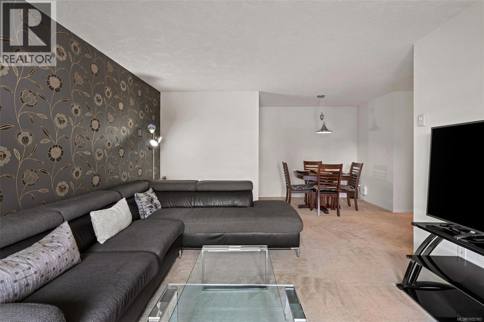 305 1593 Begbie St Property Photo 7