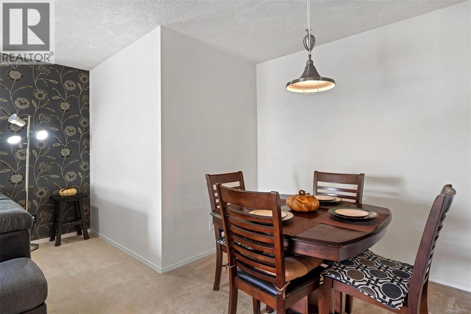 305 1593 Begbie St Property Photo 14