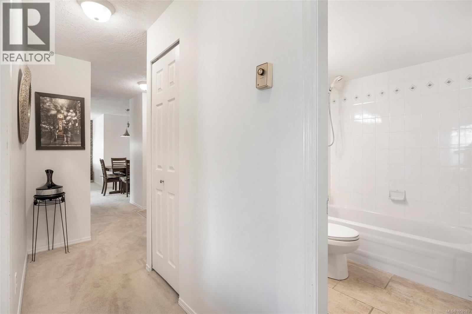 305 1593 Begbie St Property Photo 23