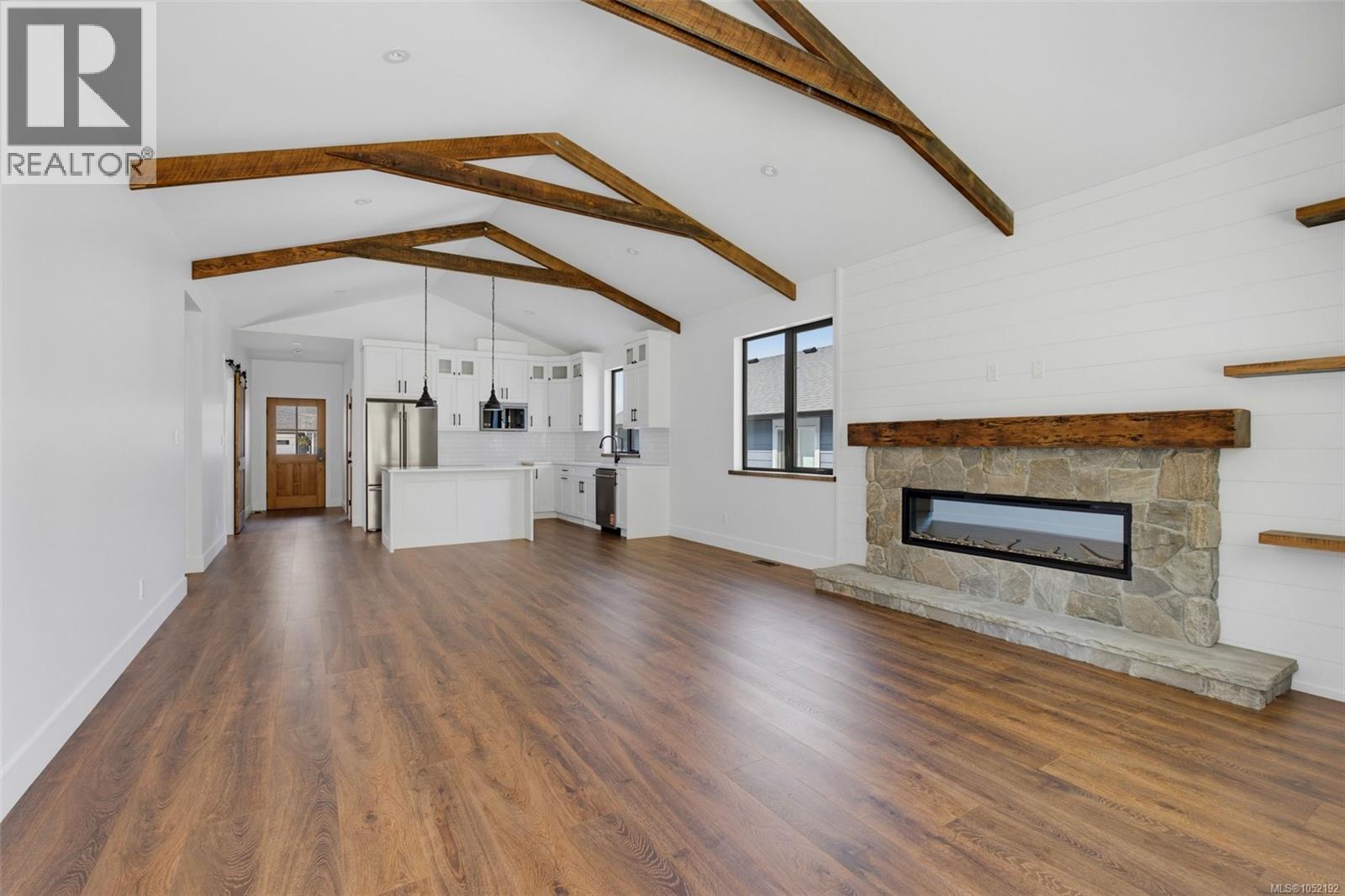 2029 Oakhill Pl Property Photo 2