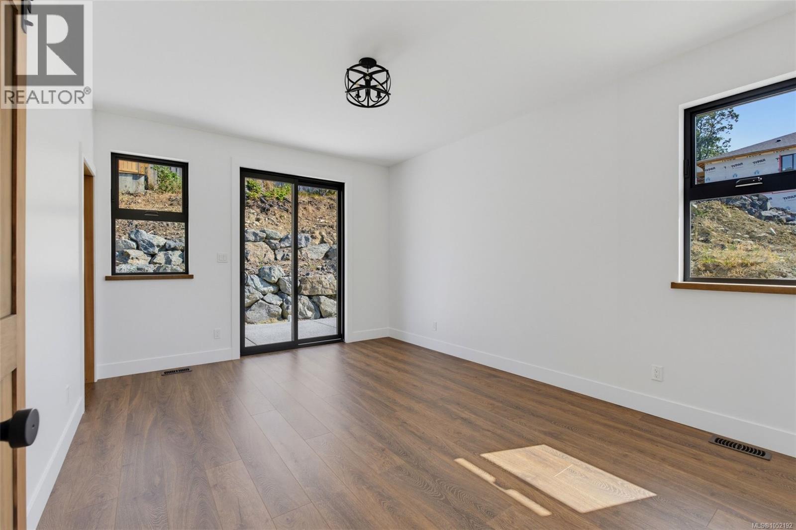 2029 Oakhill Pl Property Photo 18