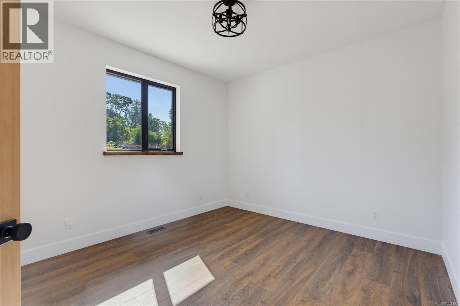 2029 Oakhill Pl Property Photo 23