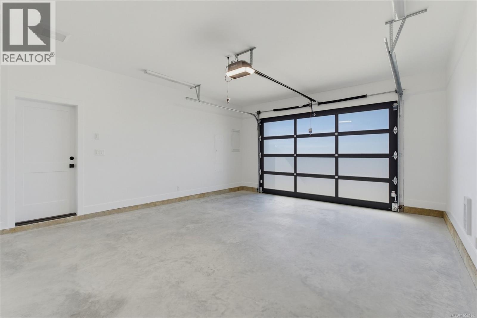 2029 Oakhill Pl Property Photo 27