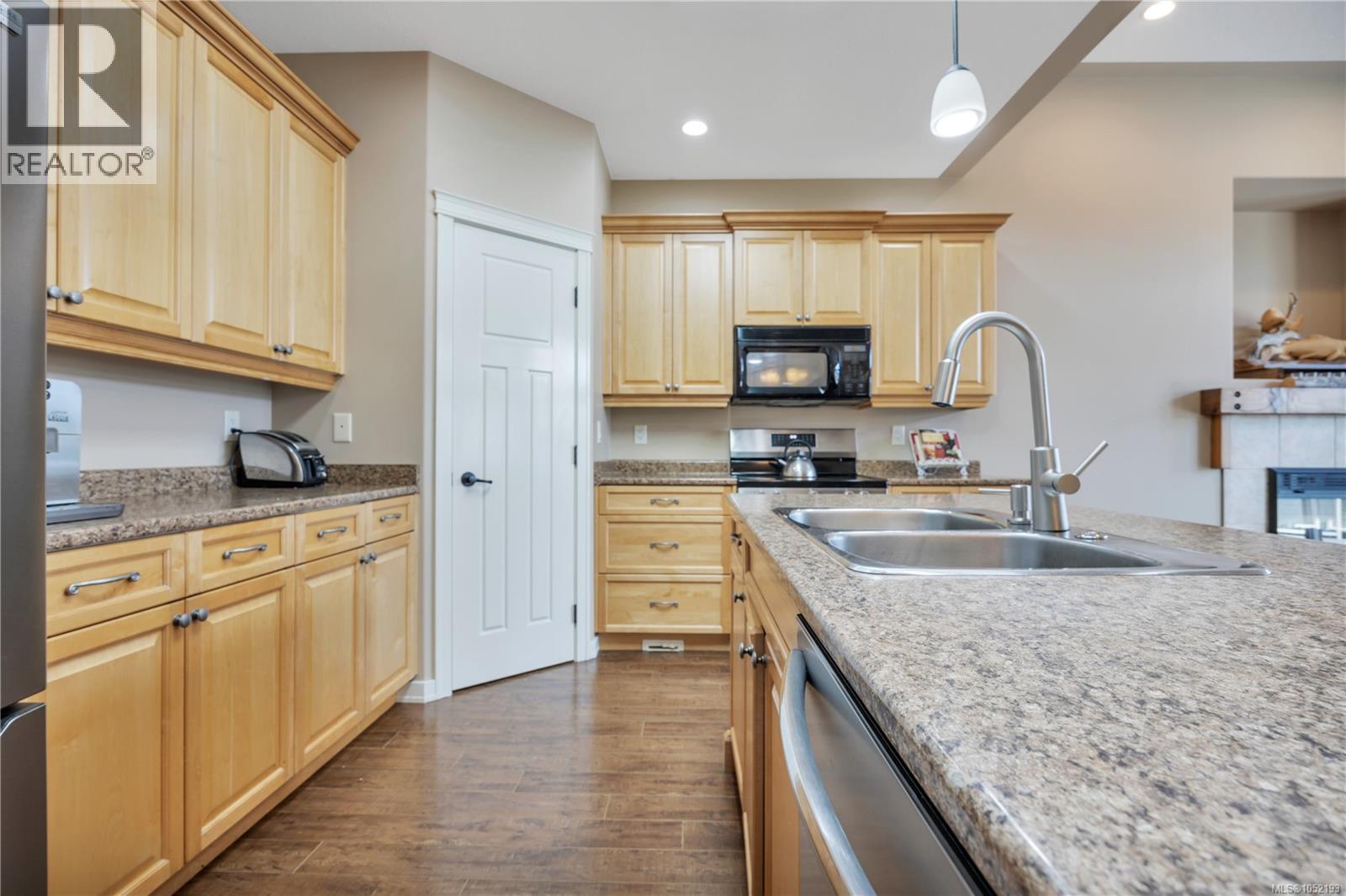 101 6245 Pleasant Ridge Pl Property Photo 15