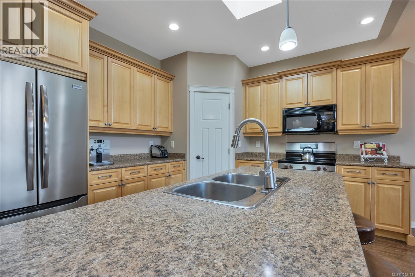 101 6245 Pleasant Ridge Pl Property Photo 16