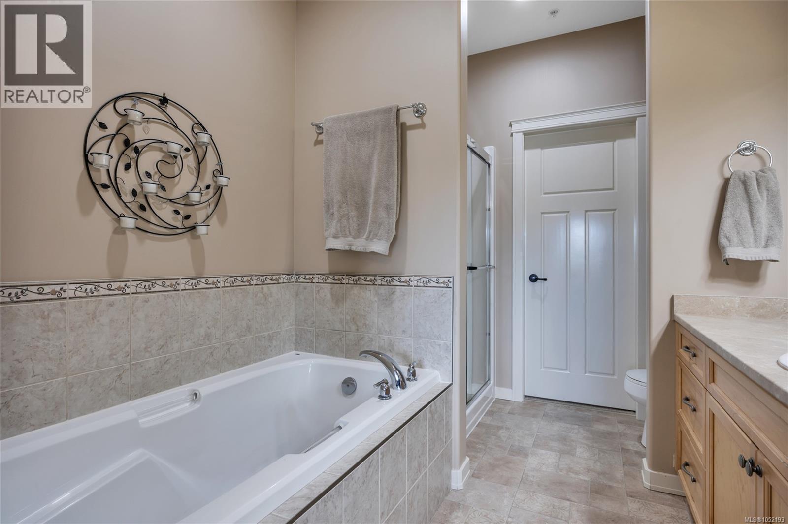 101 6245 Pleasant Ridge Pl Property Photo 42