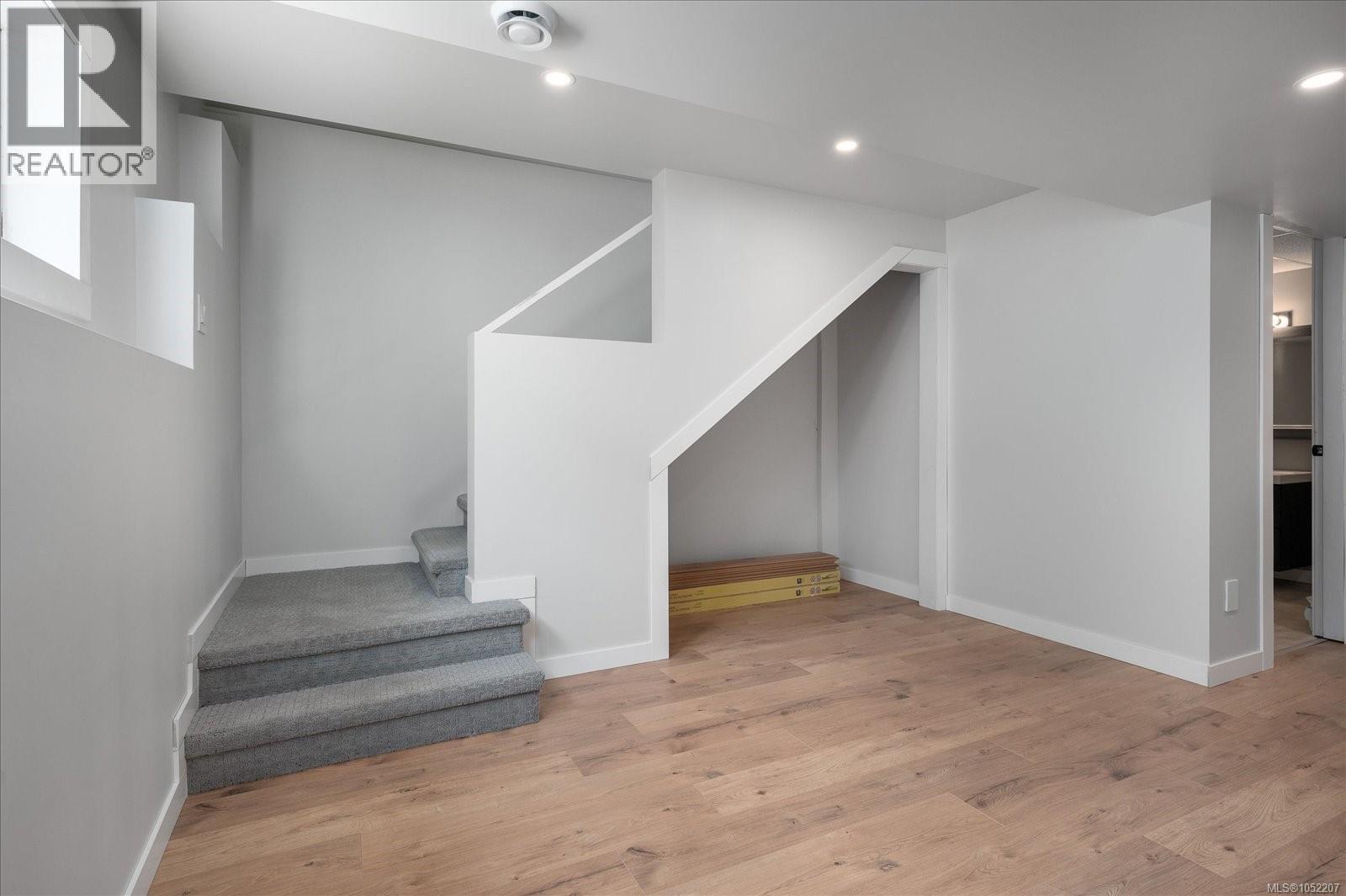 5701 Malibu Terr Property Photo 36
