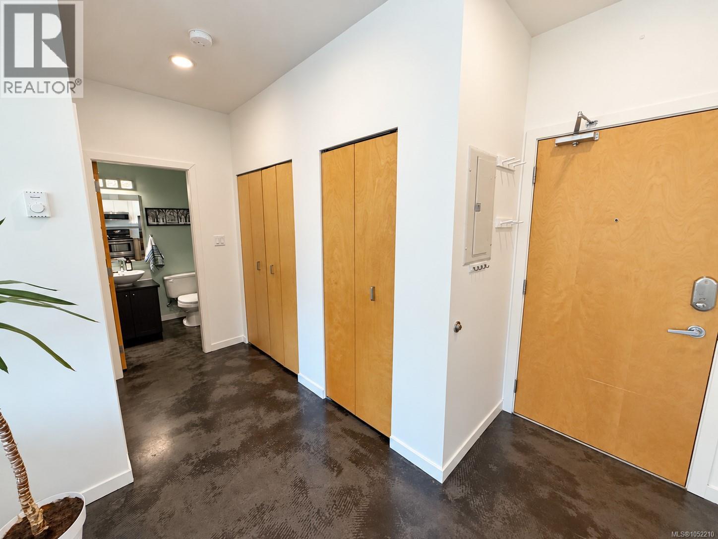 201 848 Mason St Property Photo 18