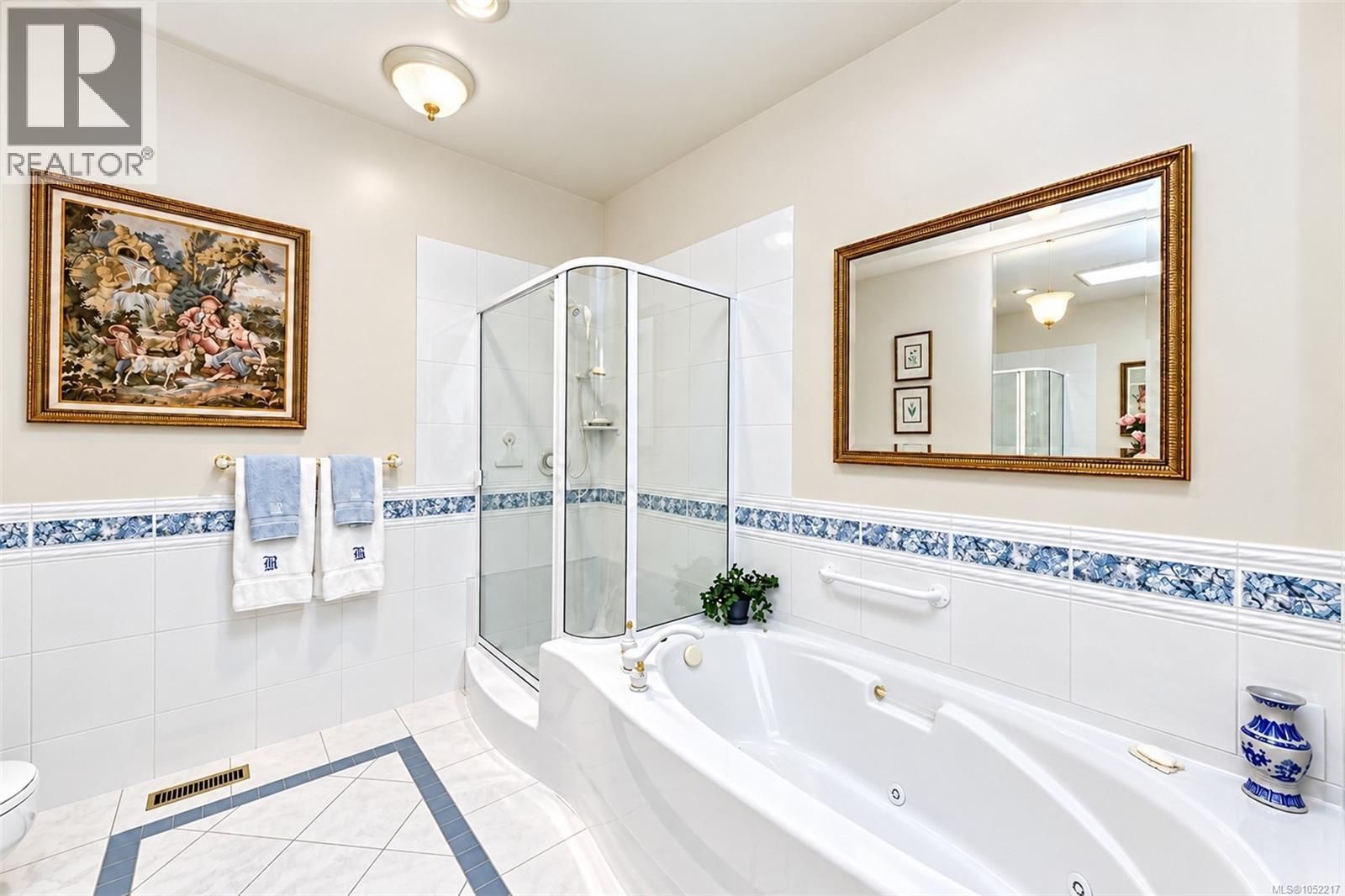 10 942 Boulderwood Rise Property Photo 28