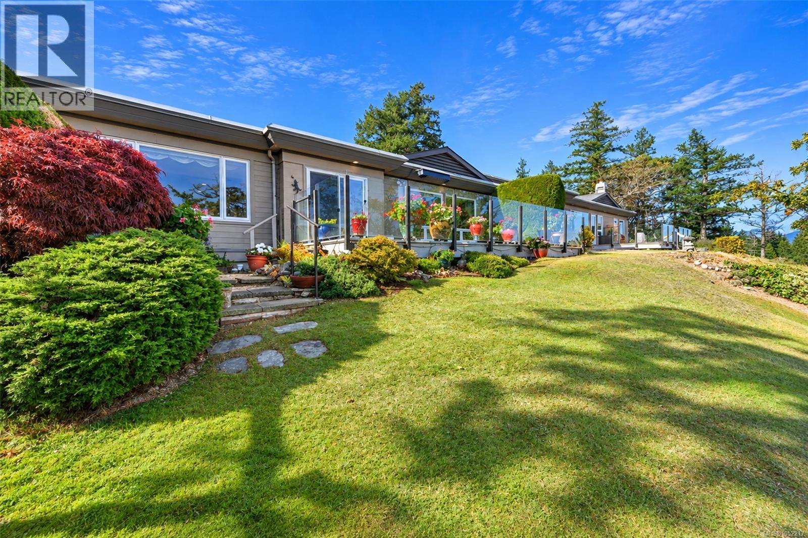 10 942 Boulderwood Rise Property Photo 39