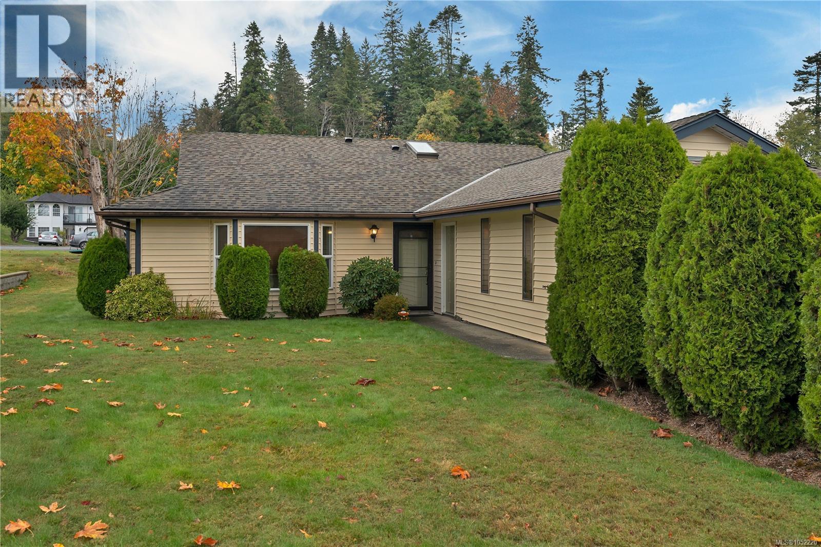 1894 Whistler Way Property Photo 3