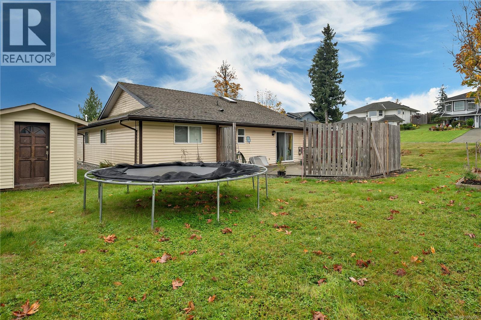1894 Whistler Way Property Photo 6
