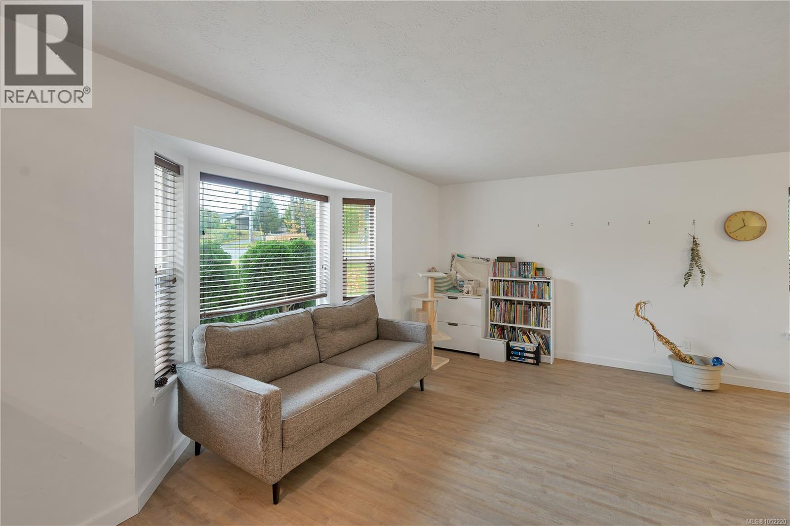 1894 Whistler Way Property Photo 21