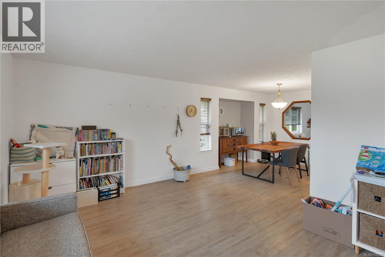 1894 Whistler Way Property Photo 22