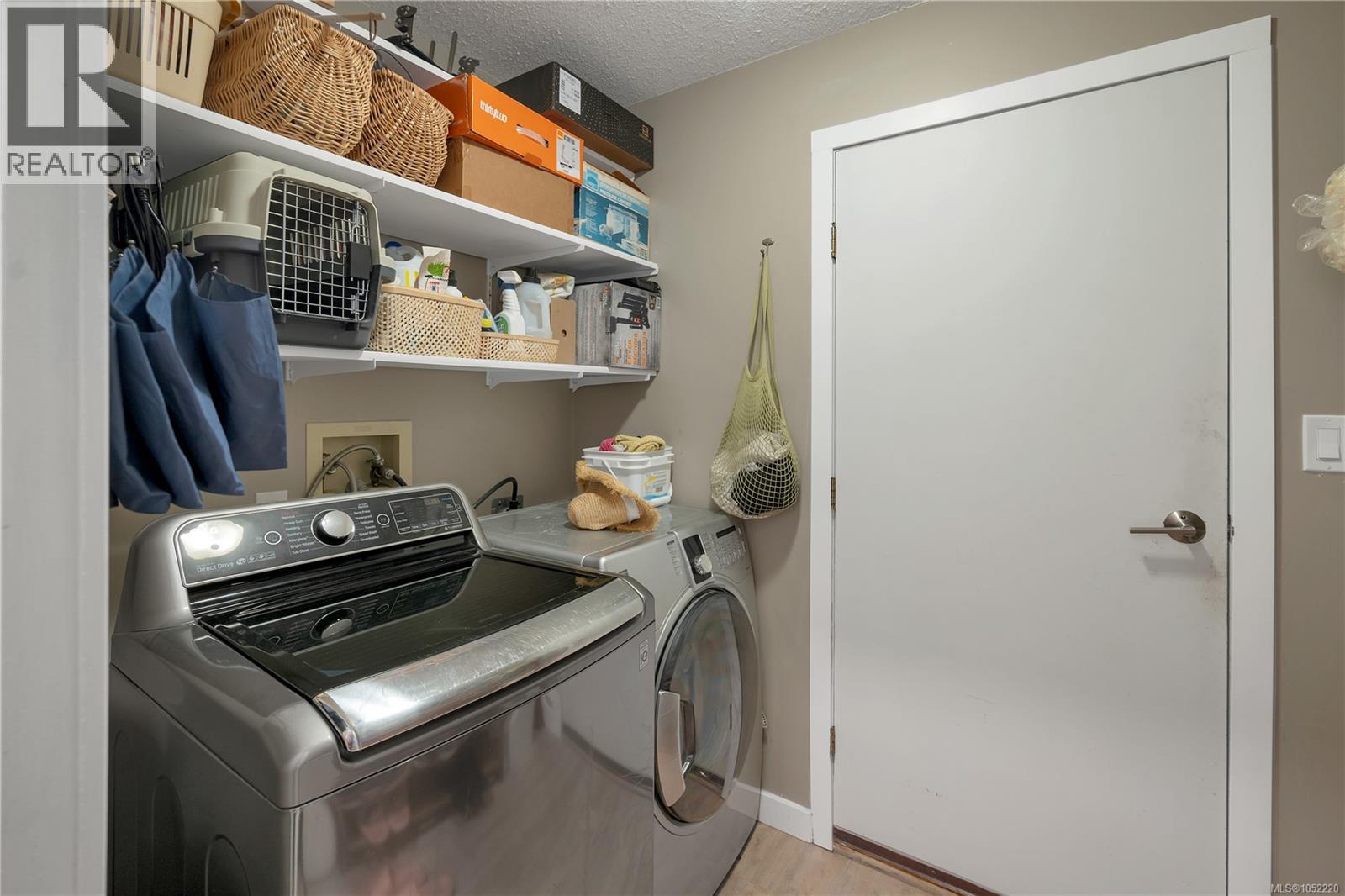 1894 Whistler Way Property Photo 23
