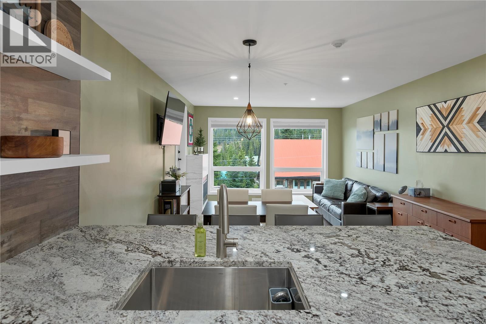 506 1201 Henry Rd Property Photo 3