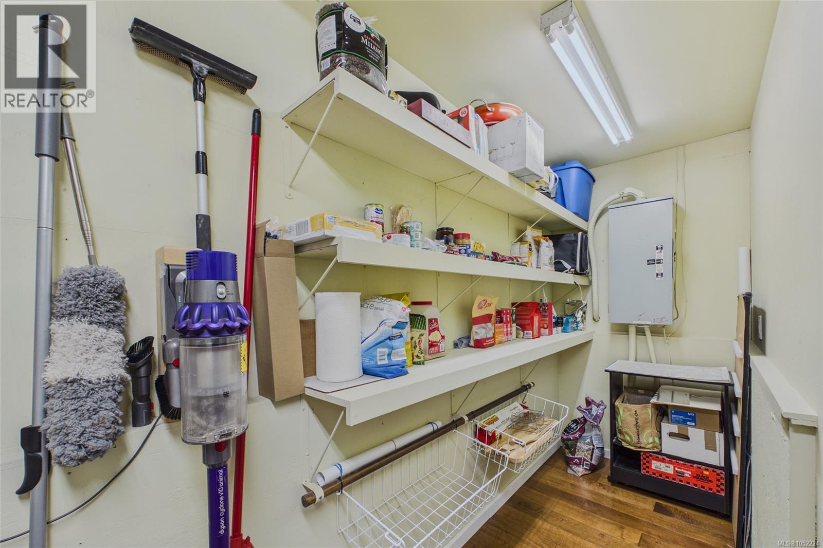 1361 Bodington Rd Property Photo 45