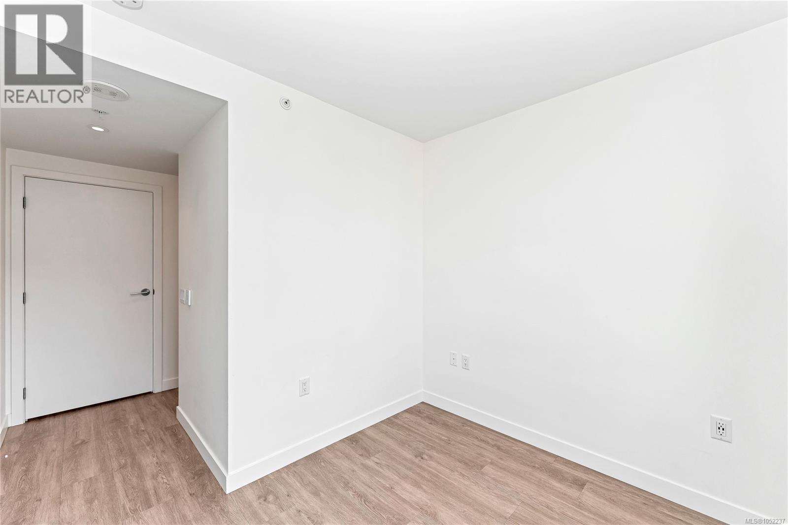 608 845 Johnson St Property Photo 11