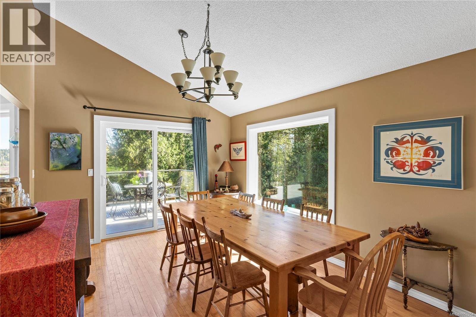 13361 Prospect Dr Property Photo 5
