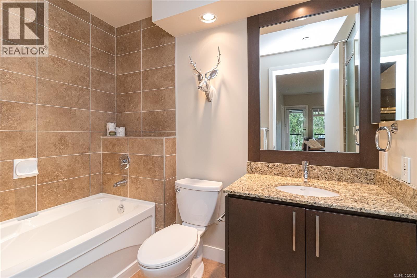 302 1395 Bear Mountain Pkwy Property Photo 11