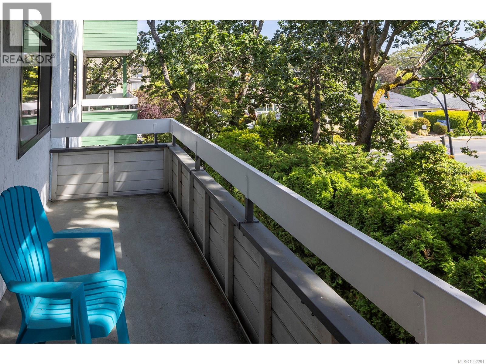 307 2095 Oak Bay Ave Property Photo 6