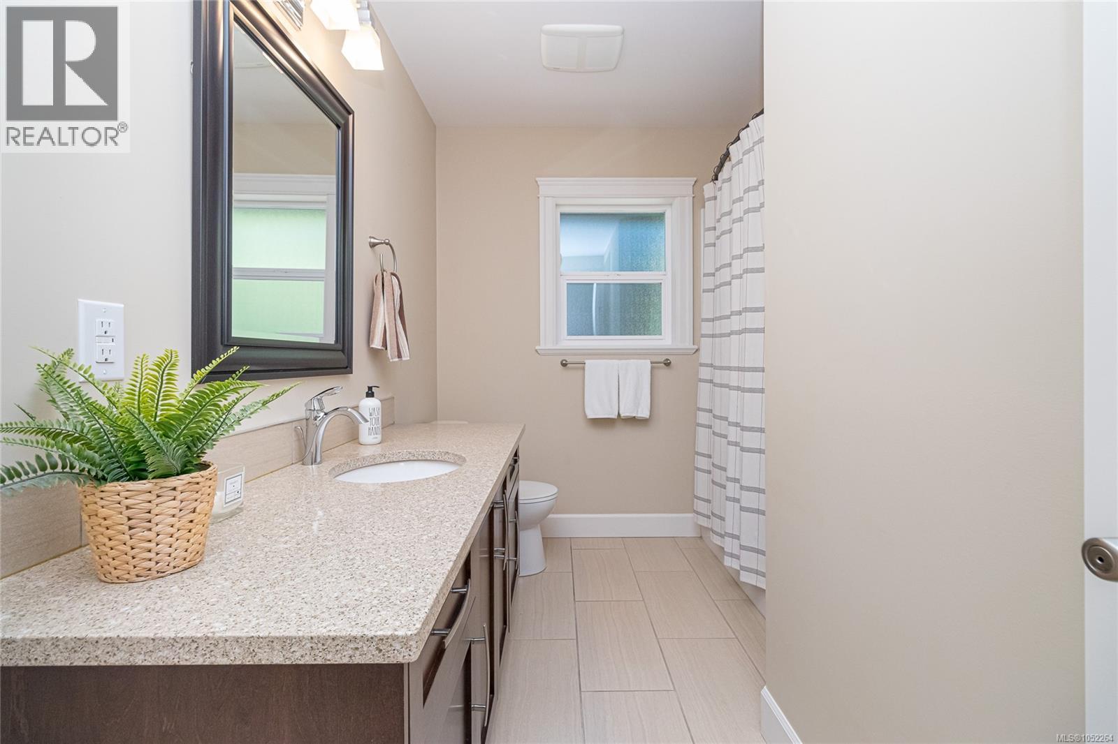 3618 Belsize Close Property Photo 20