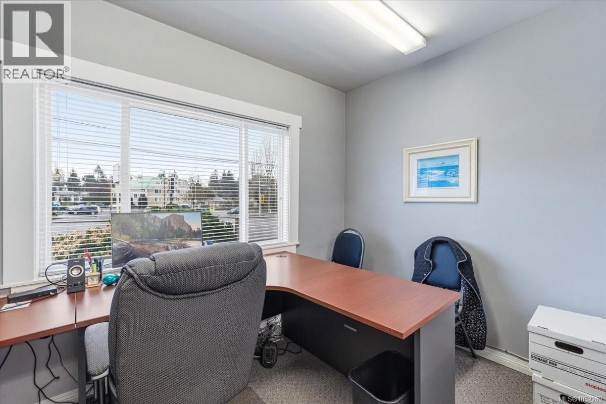 1605 Bowen Rd Property Photo 19