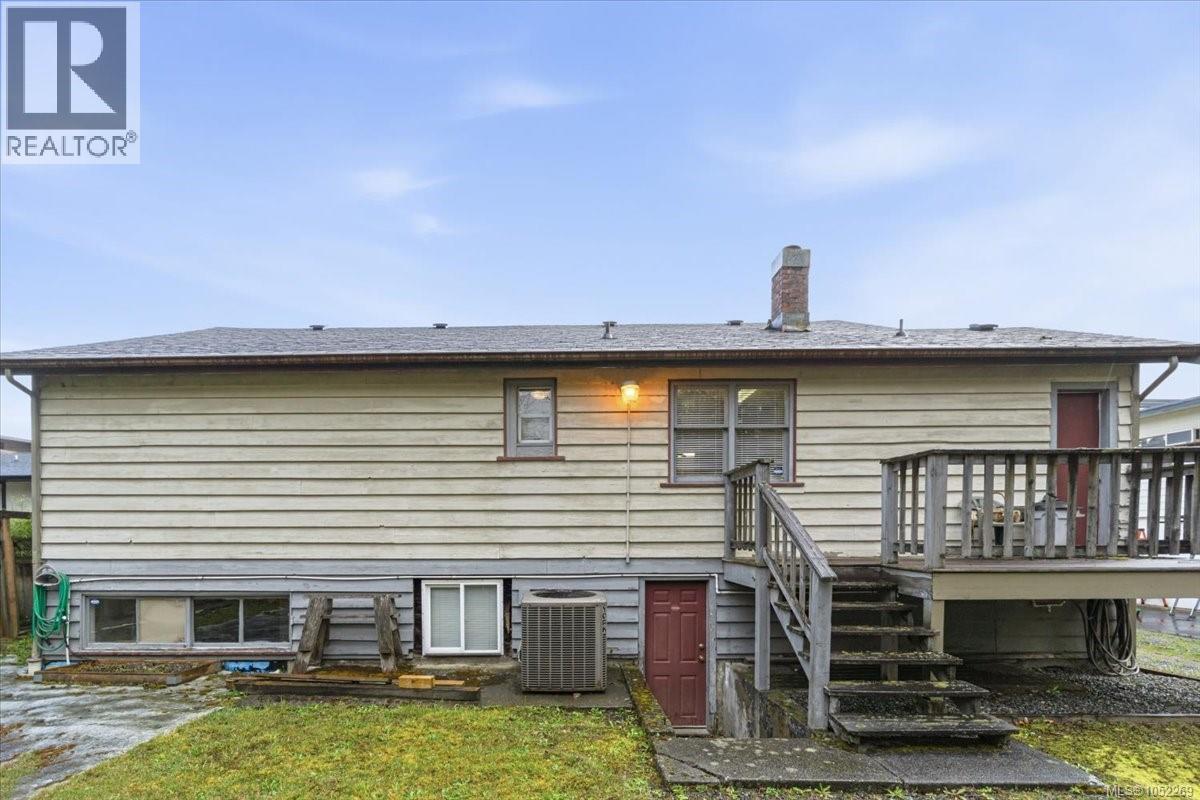 1605 Bowen Rd Property Photo 23