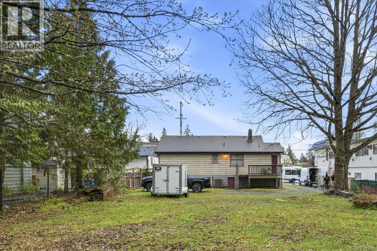 1605 Bowen Rd Property Photo 27