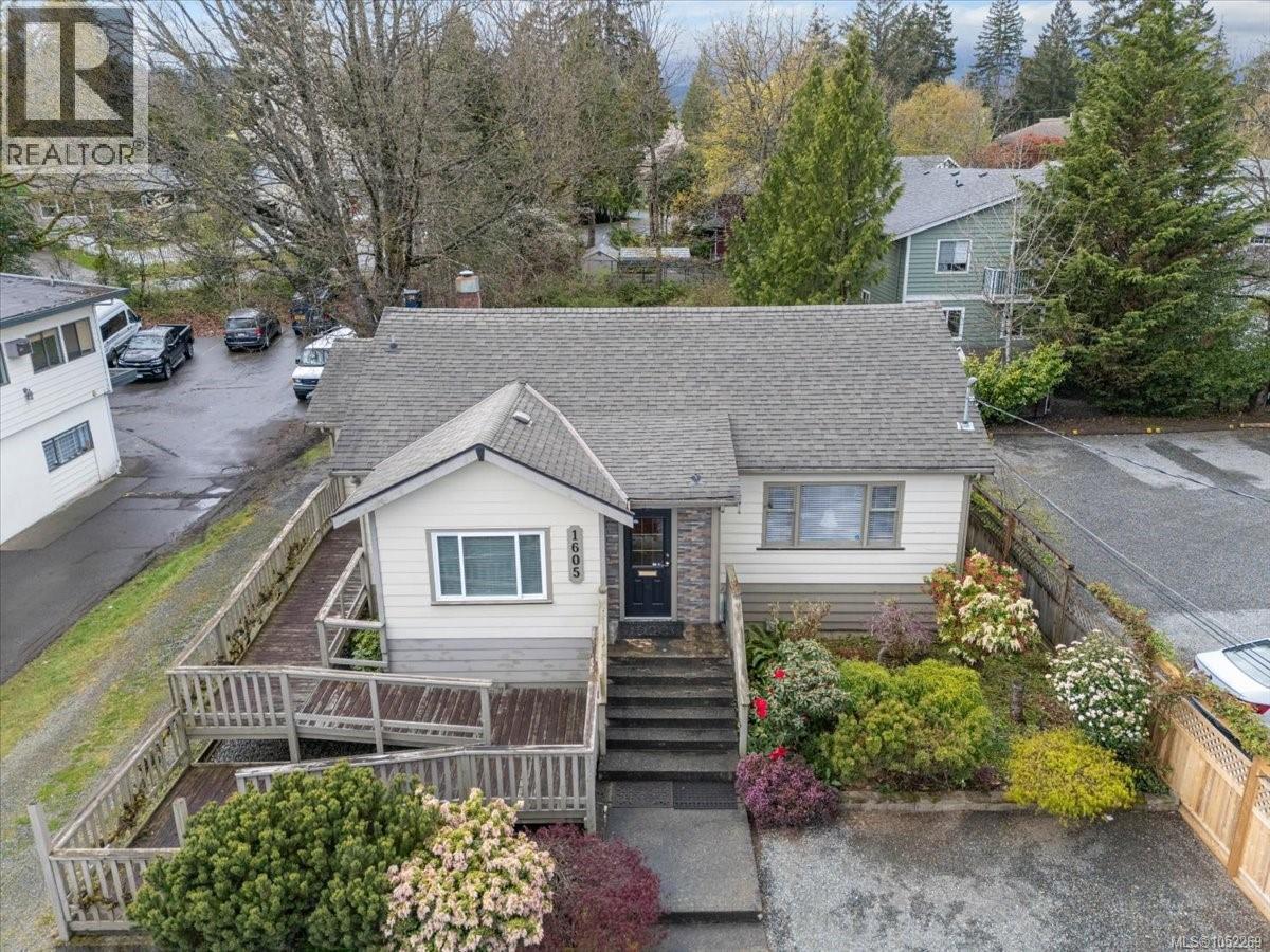 1605 Bowen Rd Property Photo 47