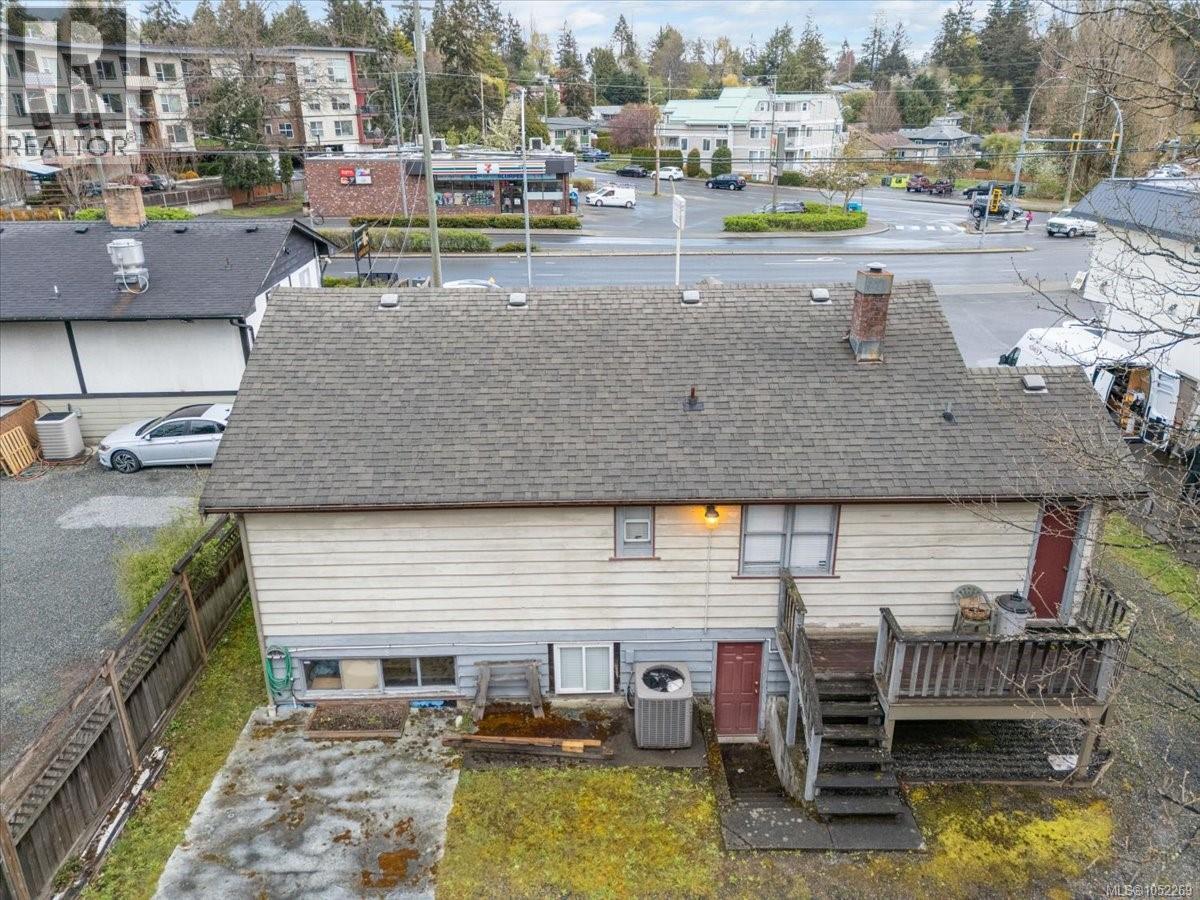 1605 Bowen Rd Property Photo 49
