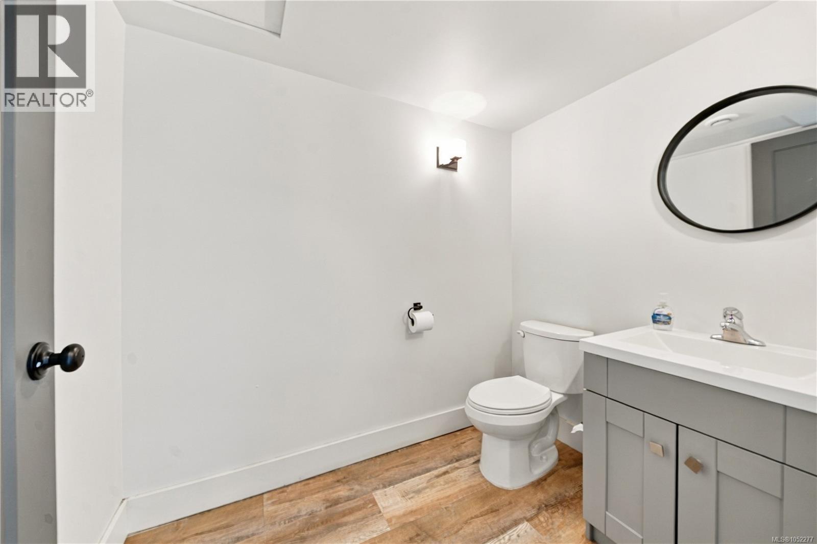 4859 Johnston Rd Property Photo 28