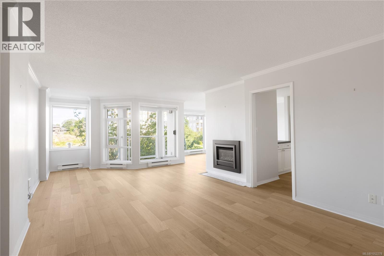 203 11 Cooperage Pl Property Photo 3
