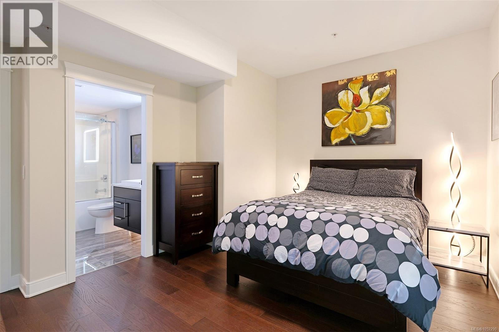 208 1700 Balmoral Ave Property Photo 32