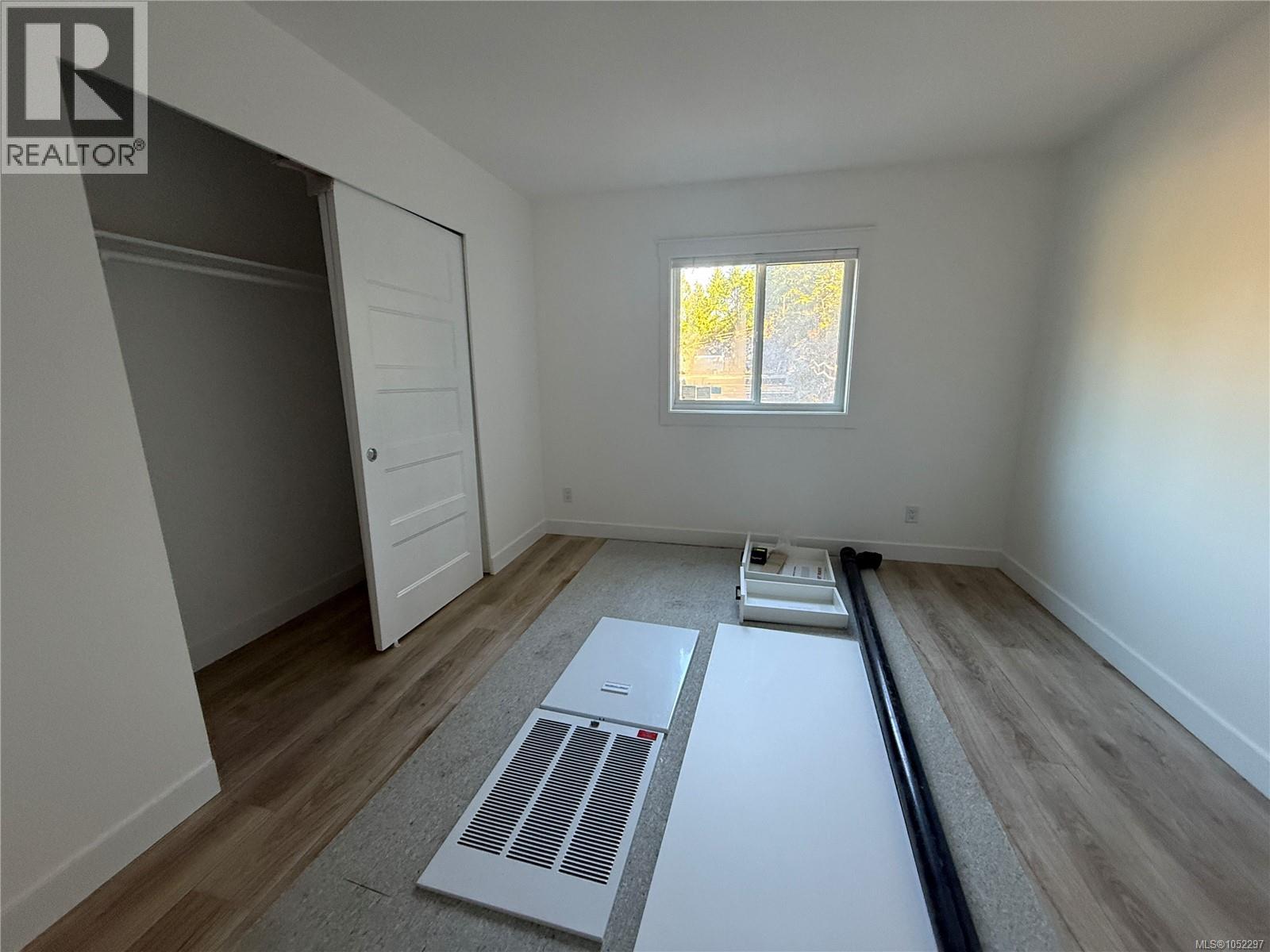 13 731 Marine Dr Property Photo 4