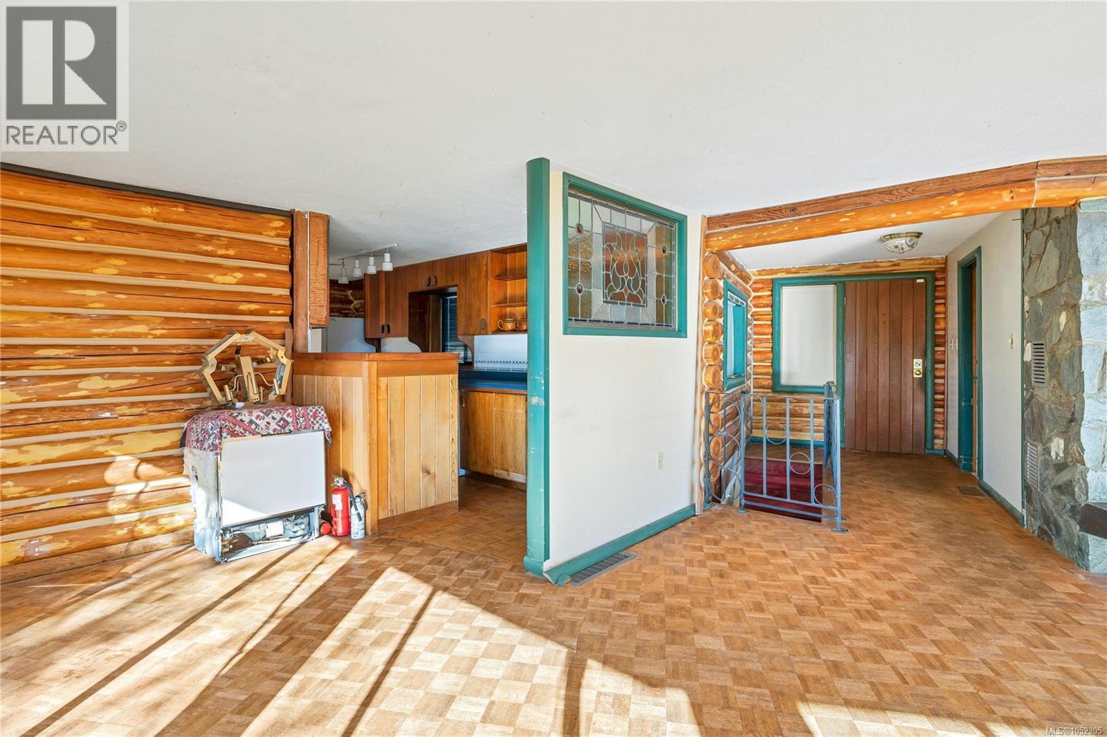 550 Arbutus Ave Property Photo 11