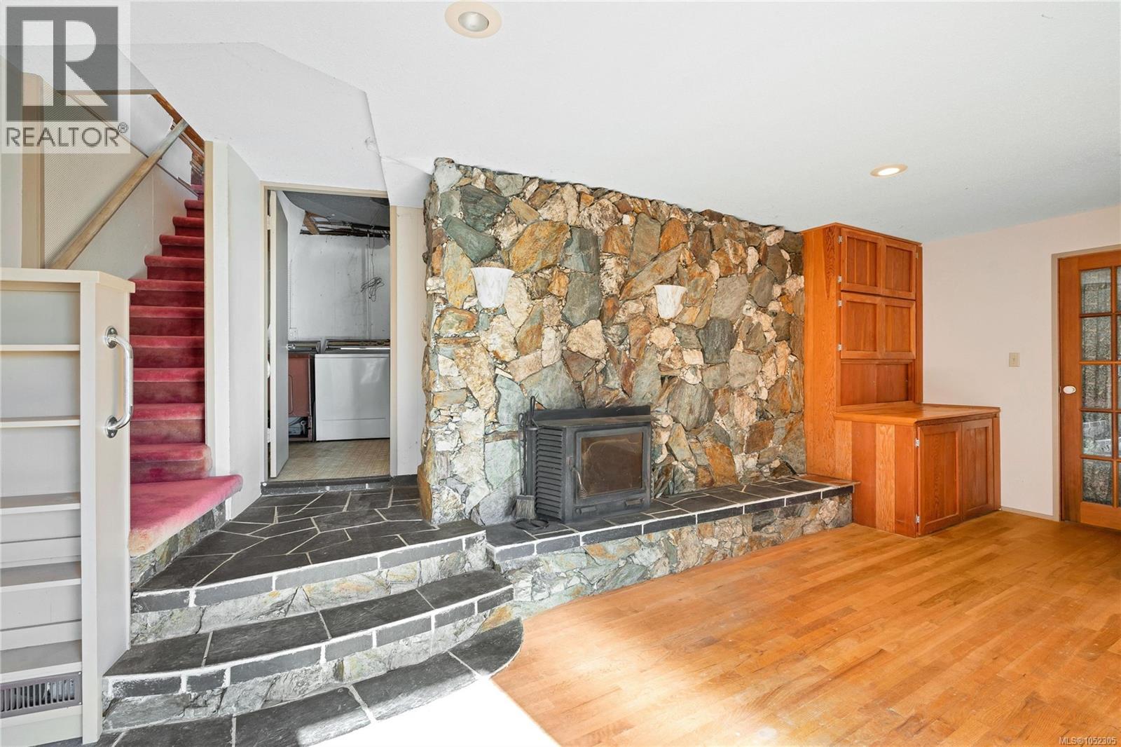 550 Arbutus Ave Property Photo 27
