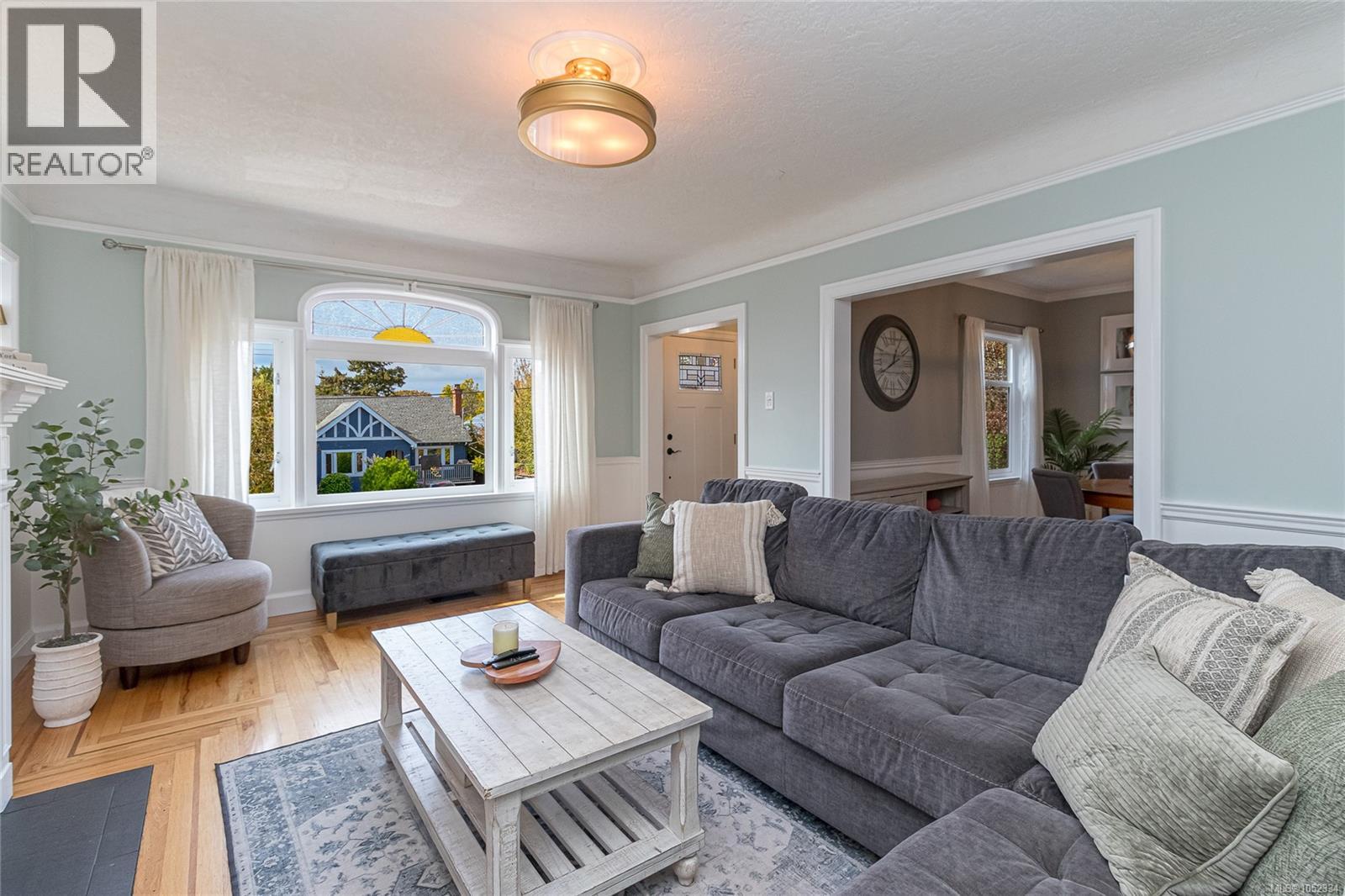 3721 Craigmillar Ave Property Photo 13