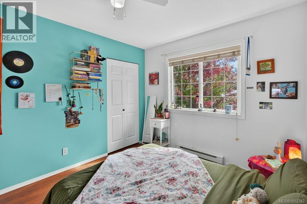 1286 Noel Ave Property Photo 34