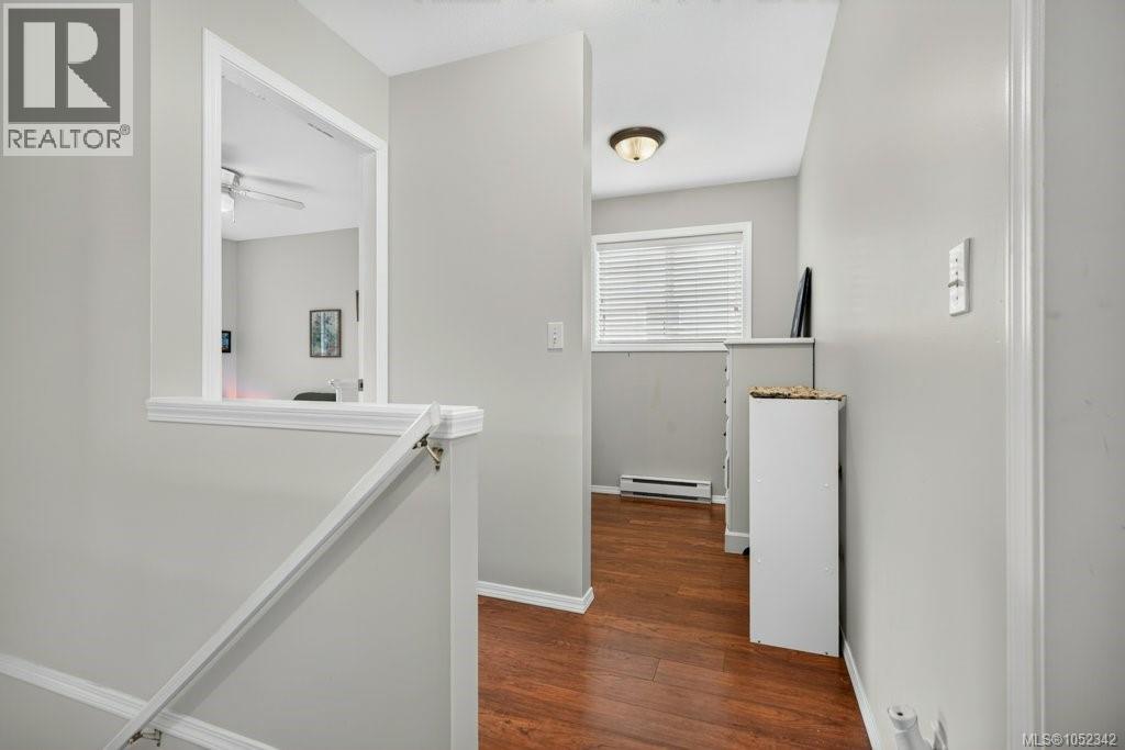 1286 Noel Ave Property Photo 37