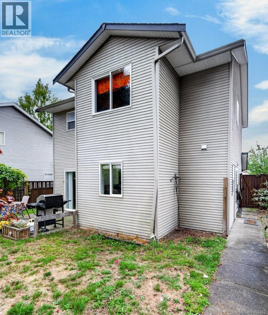 1286 Noel Ave Property Photo 52