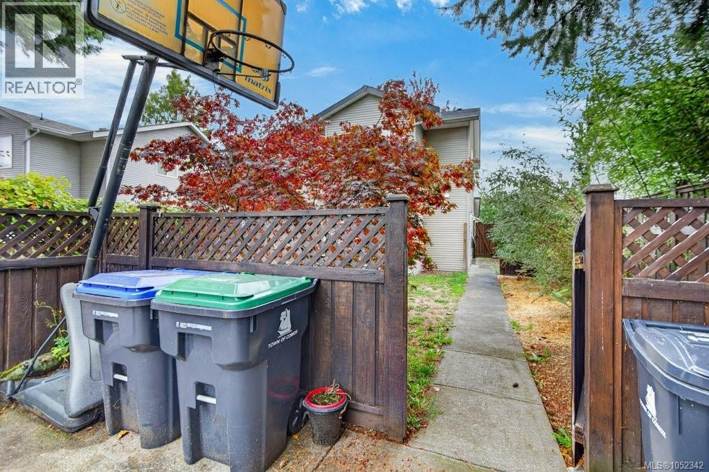 1286 Noel Ave Property Photo 57