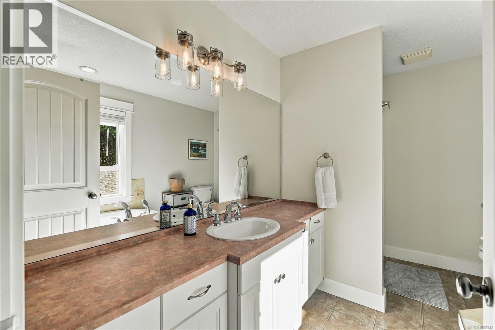 2995 Wild Rose Blvd Property Photo 17