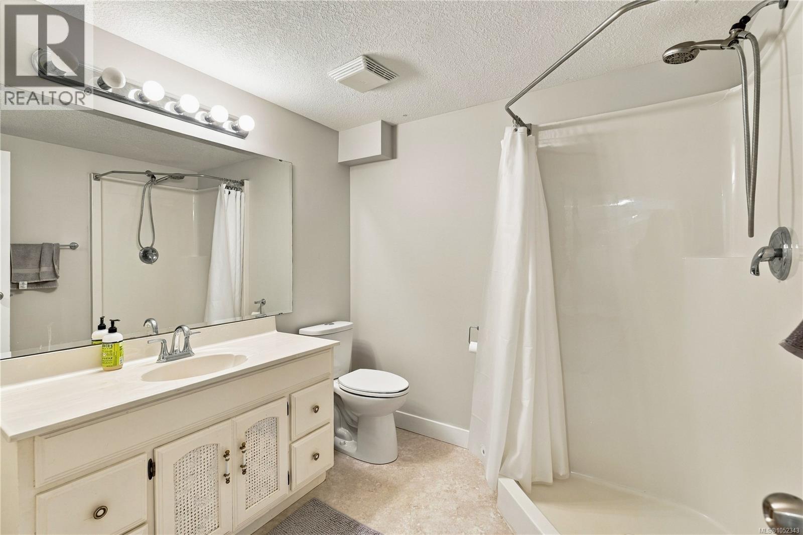 2995 Wild Rose Blvd Property Photo 23