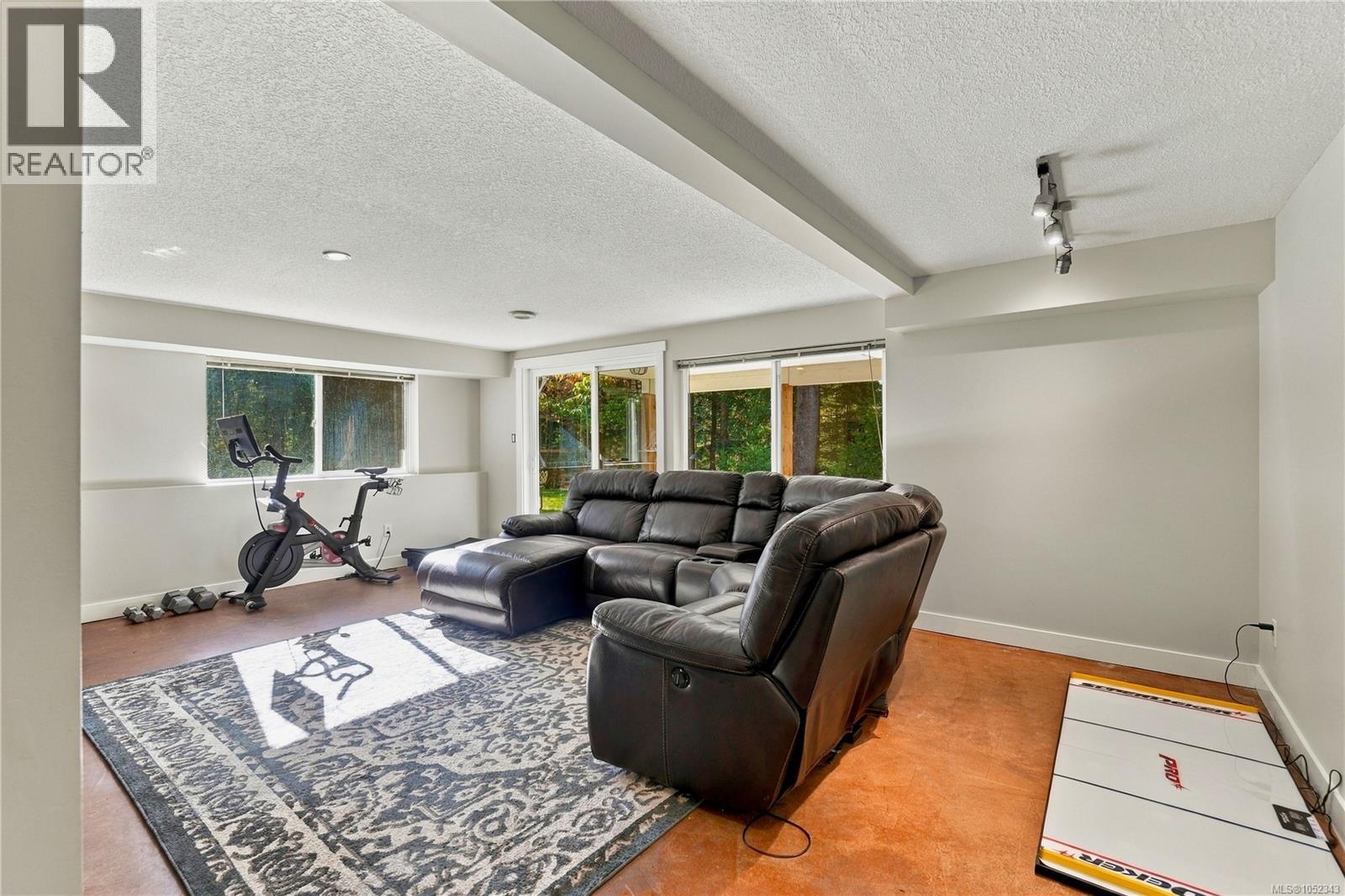 2995 Wild Rose Blvd Property Photo 28
