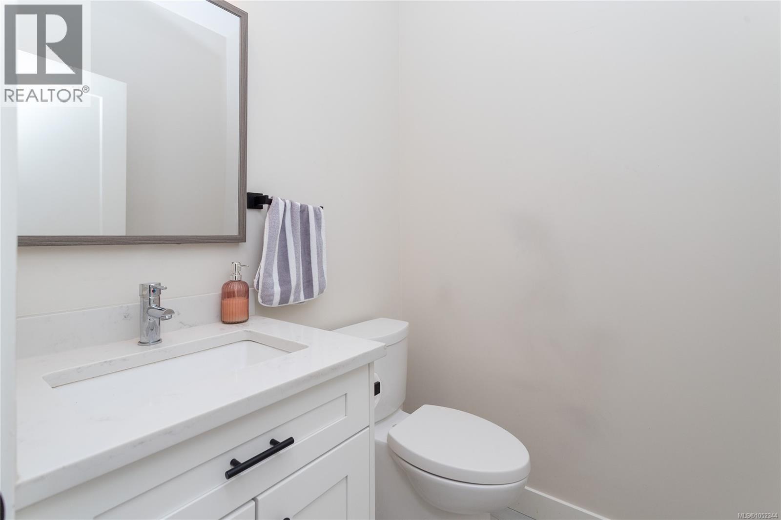 6897 Beaton Rd Property Photo 21