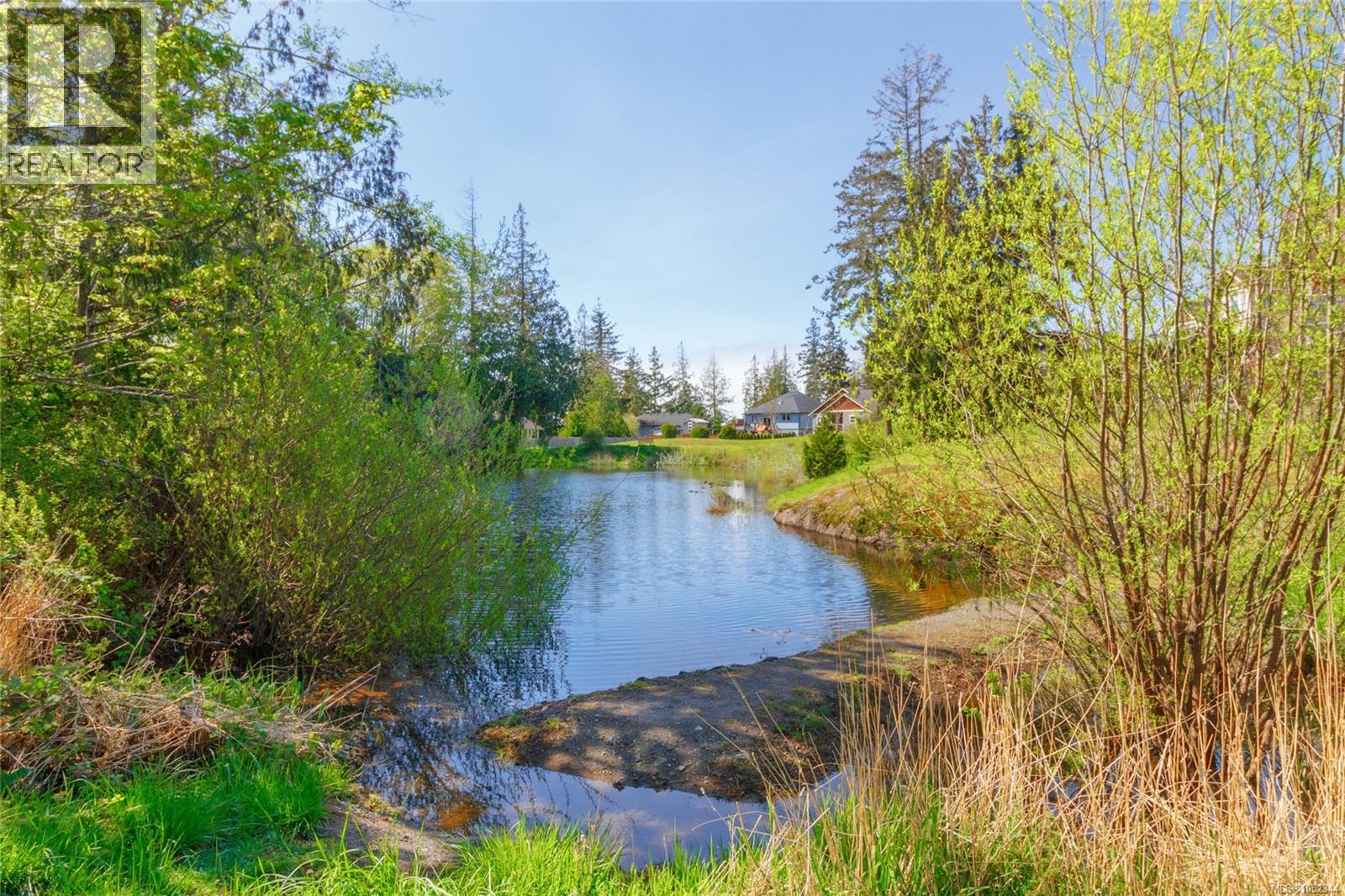 6897 Beaton Rd Property Photo 42