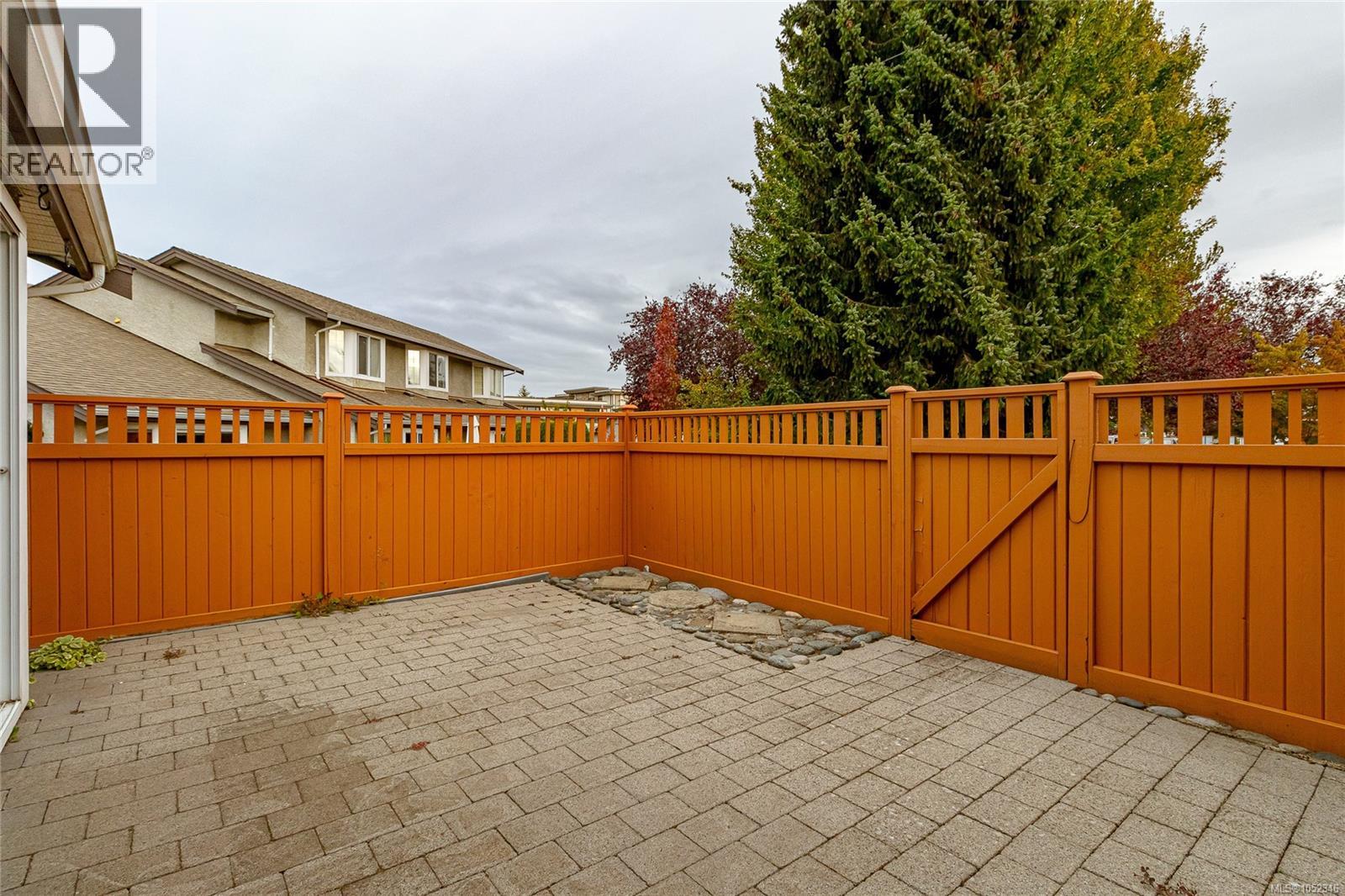 63 2070 Amelia Ave Property Photo 9