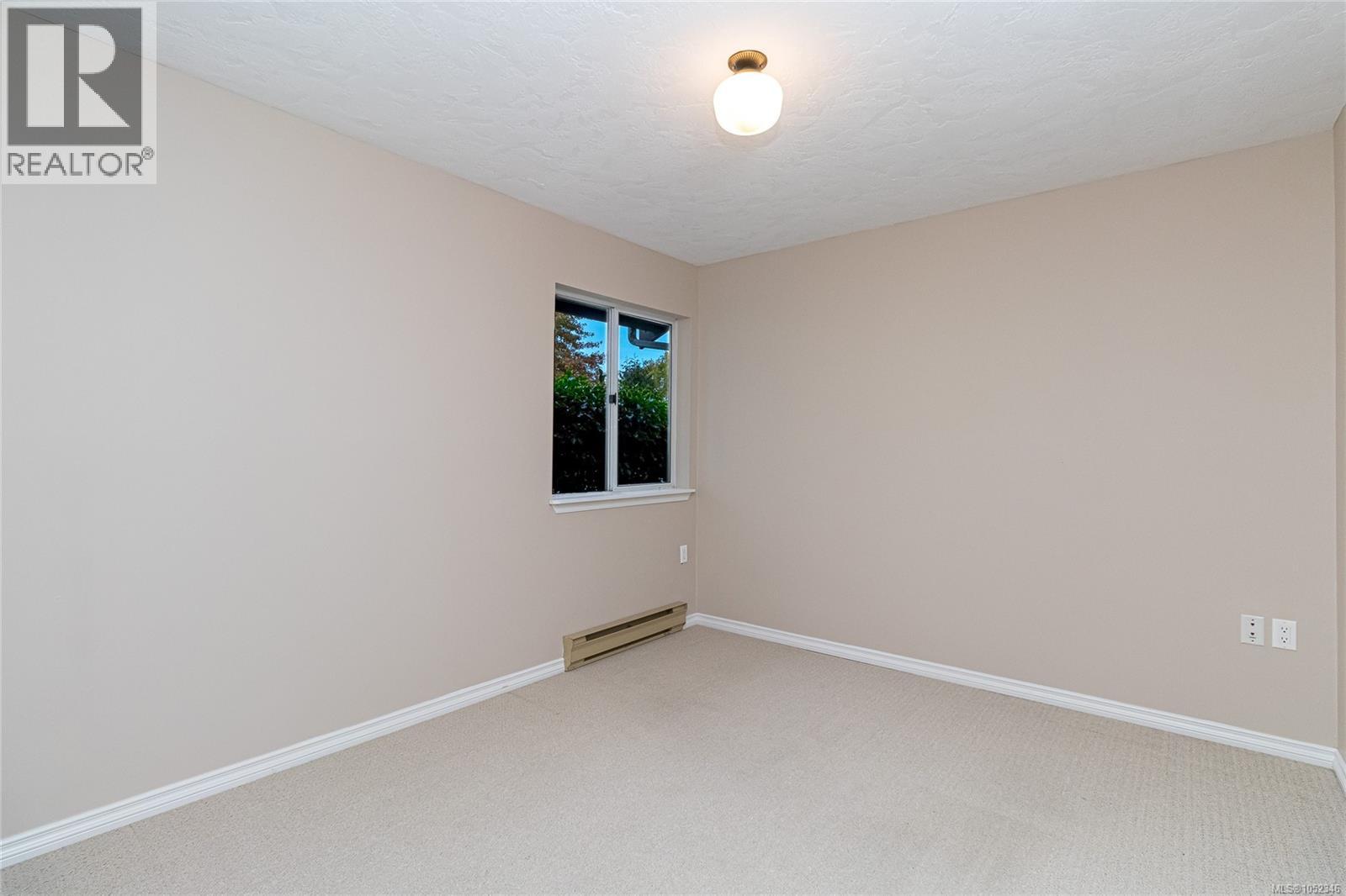 63 2070 Amelia Ave Property Photo 25